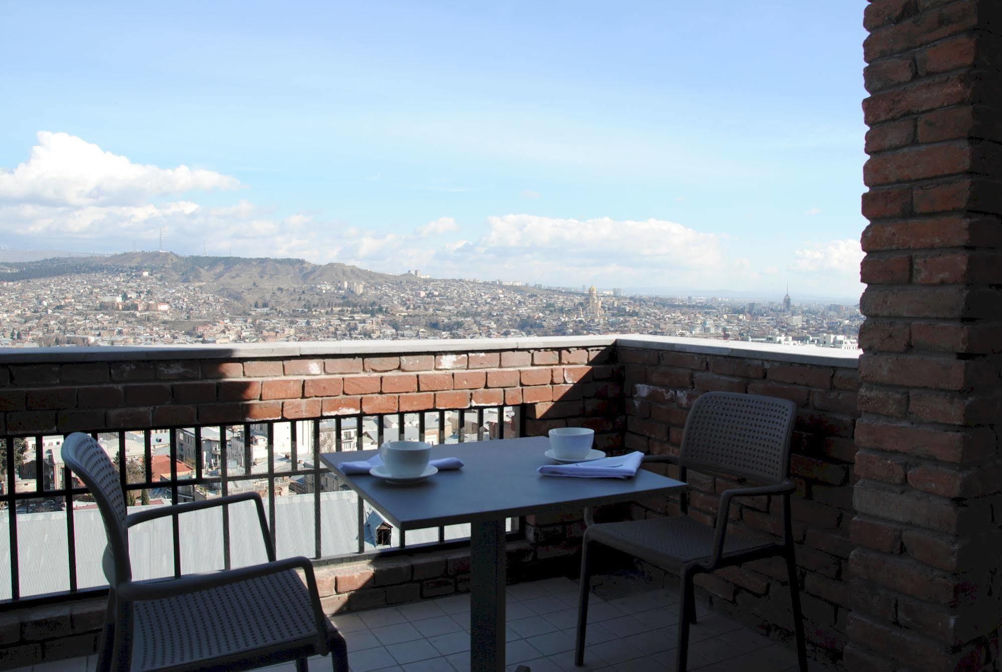 เดอะเทอร์เรซ บูติก โฮเทล Hotel Tbilisi ภายนอก รูปภาพ
